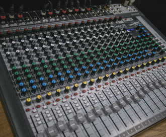 Our guide to the Soundcraft Signature 12MTK & 22MTK consoles