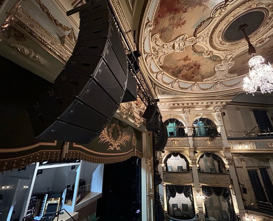 JBL VTX A8 is Next to Normal in London’s West End